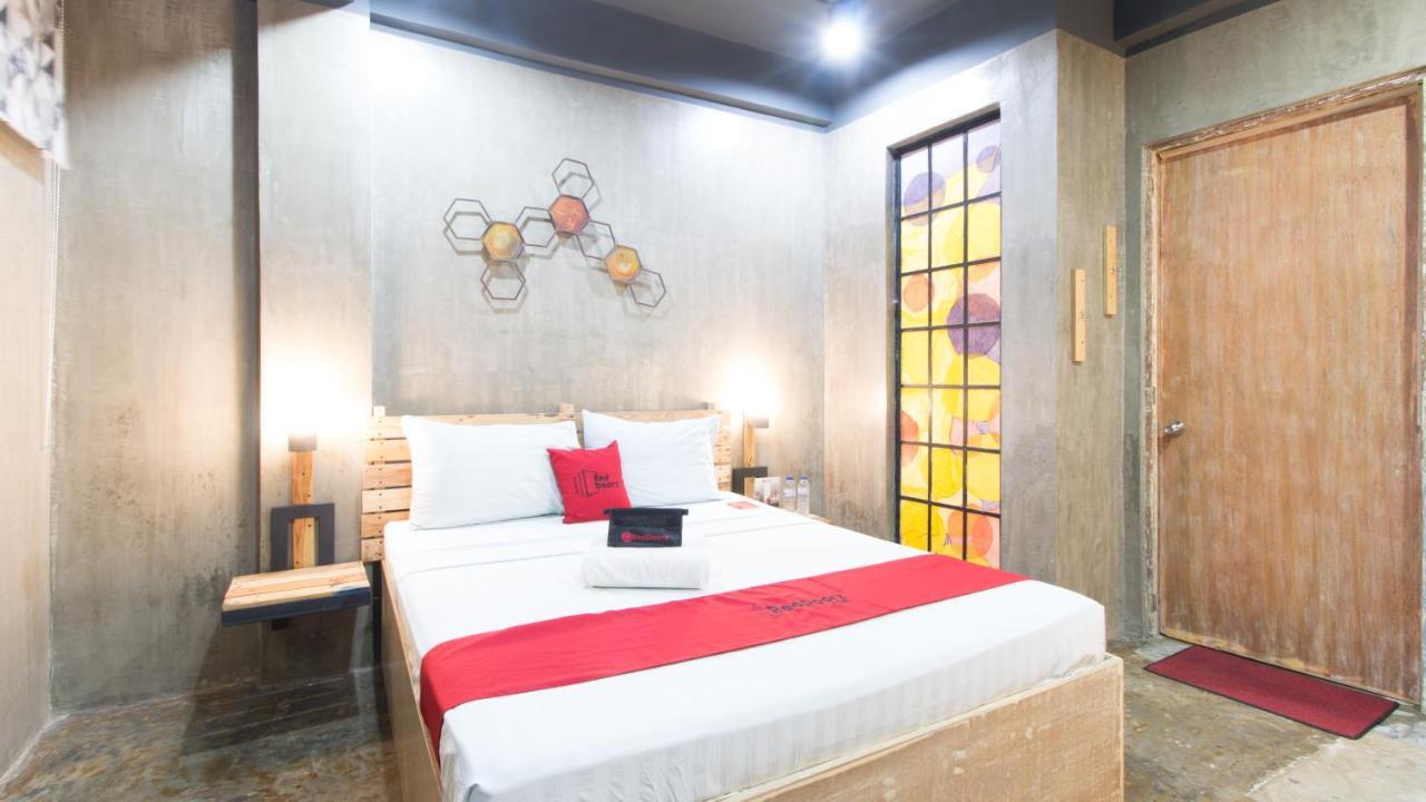 Reddoorz Plus @ Taft North Mandurriao Илоило Экстерьер фото