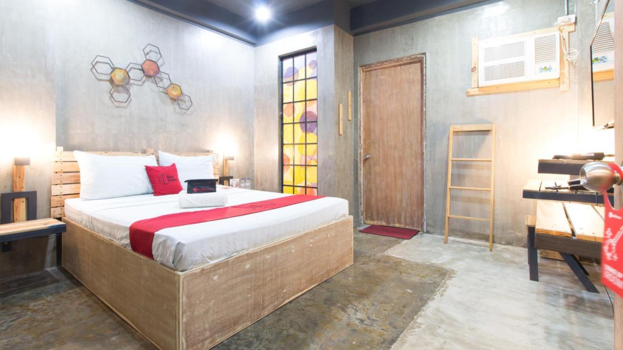 Reddoorz Plus @ Taft North Mandurriao Илоило Экстерьер фото